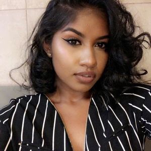 Meet your Posher, Ameera